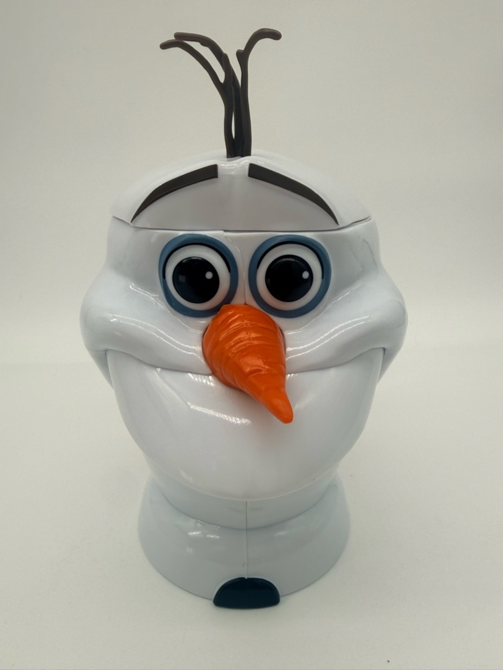 Disney Olaf Cookie Jar in White with Orange Carrot Nose and Blue Eyes